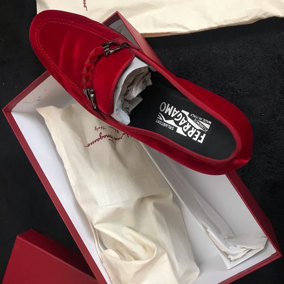 Salvatore Ferragamo Red Velvet Lord 2 Loafers main image 4